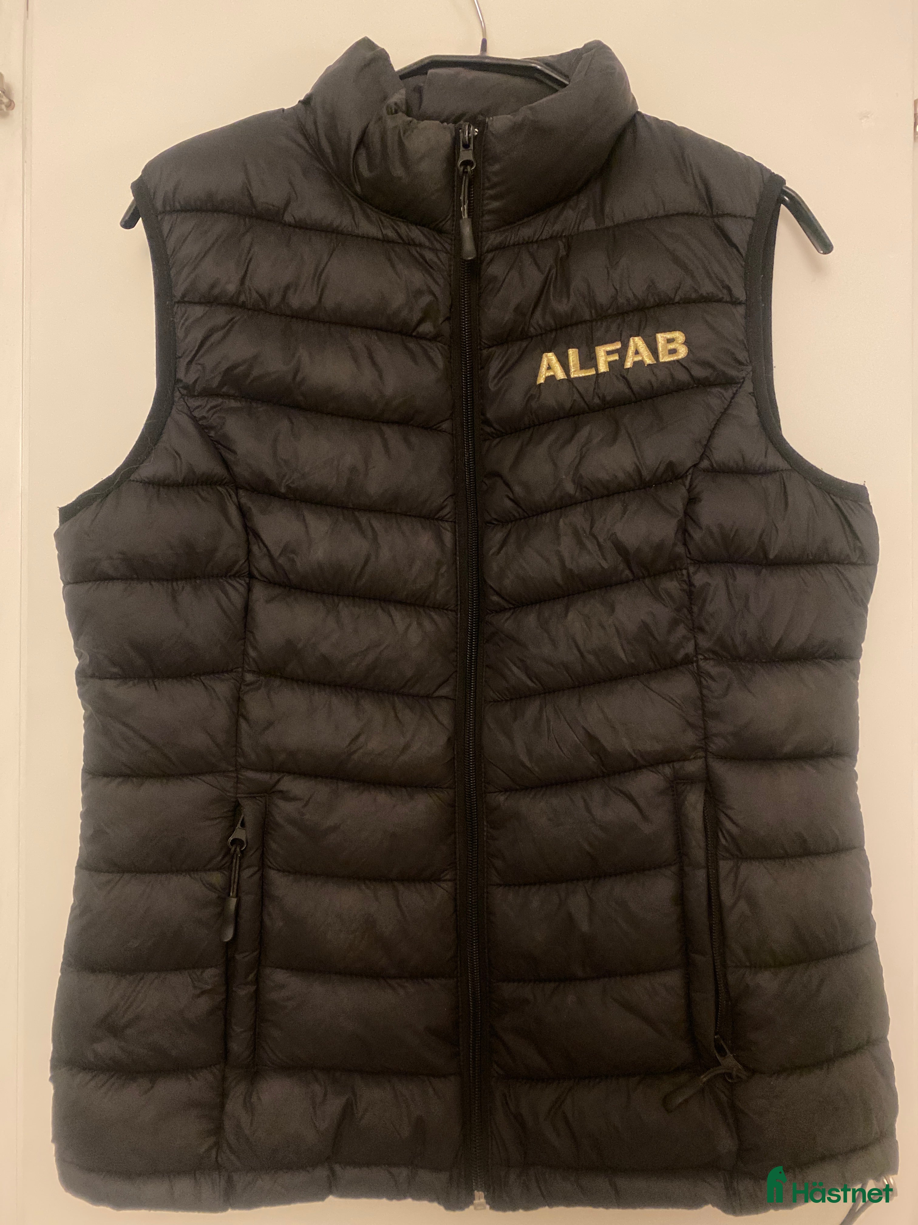 Övrigt Ridkläder ryttarutrustning till salu: ALFAB ridväst i gott skick. i Hässleholm - Annons 11