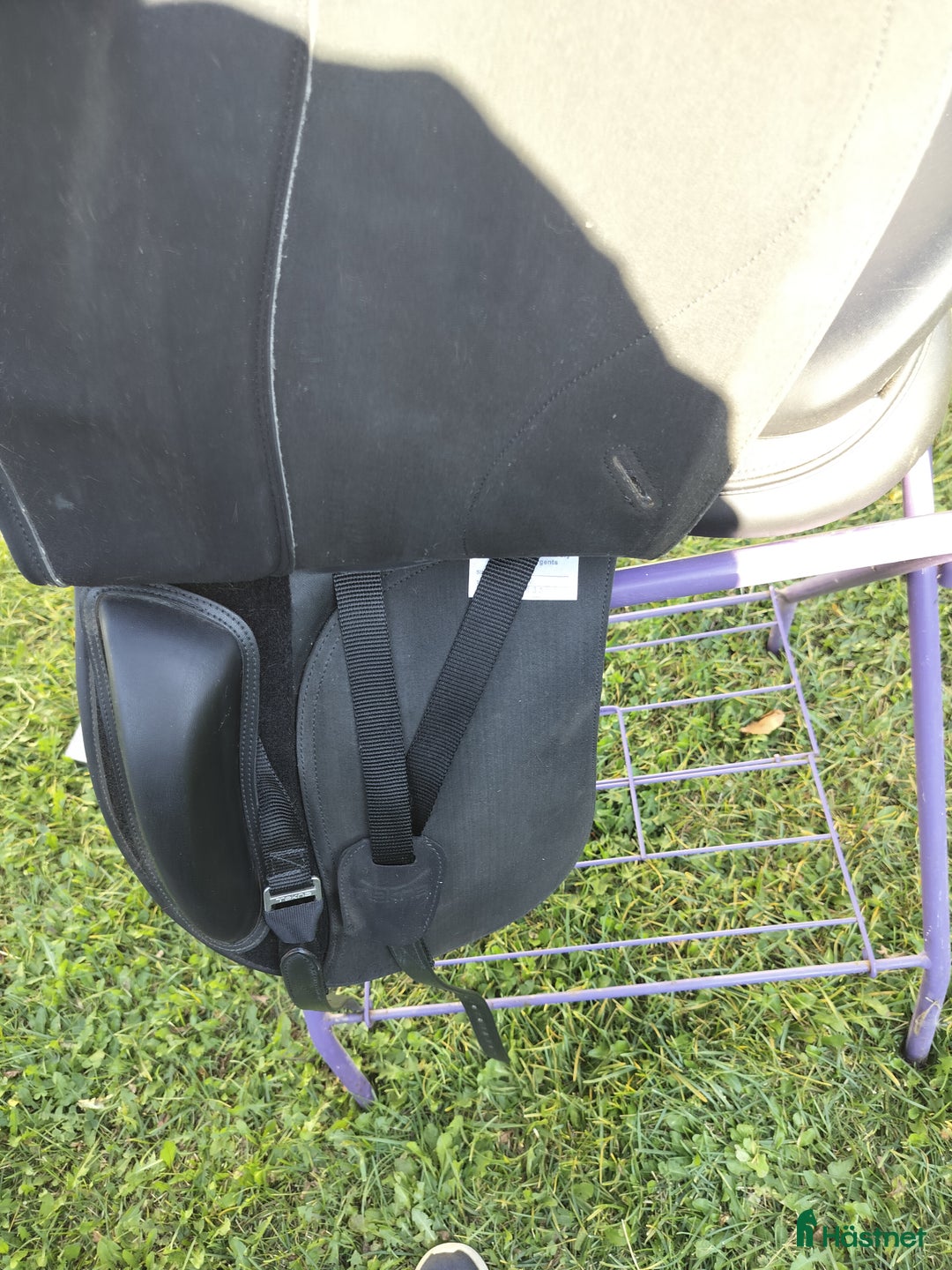 Sadlar hästutrustning till salu: Tekna dressyrsadel PRISSÄNKT i Falkenberg - Annons 2