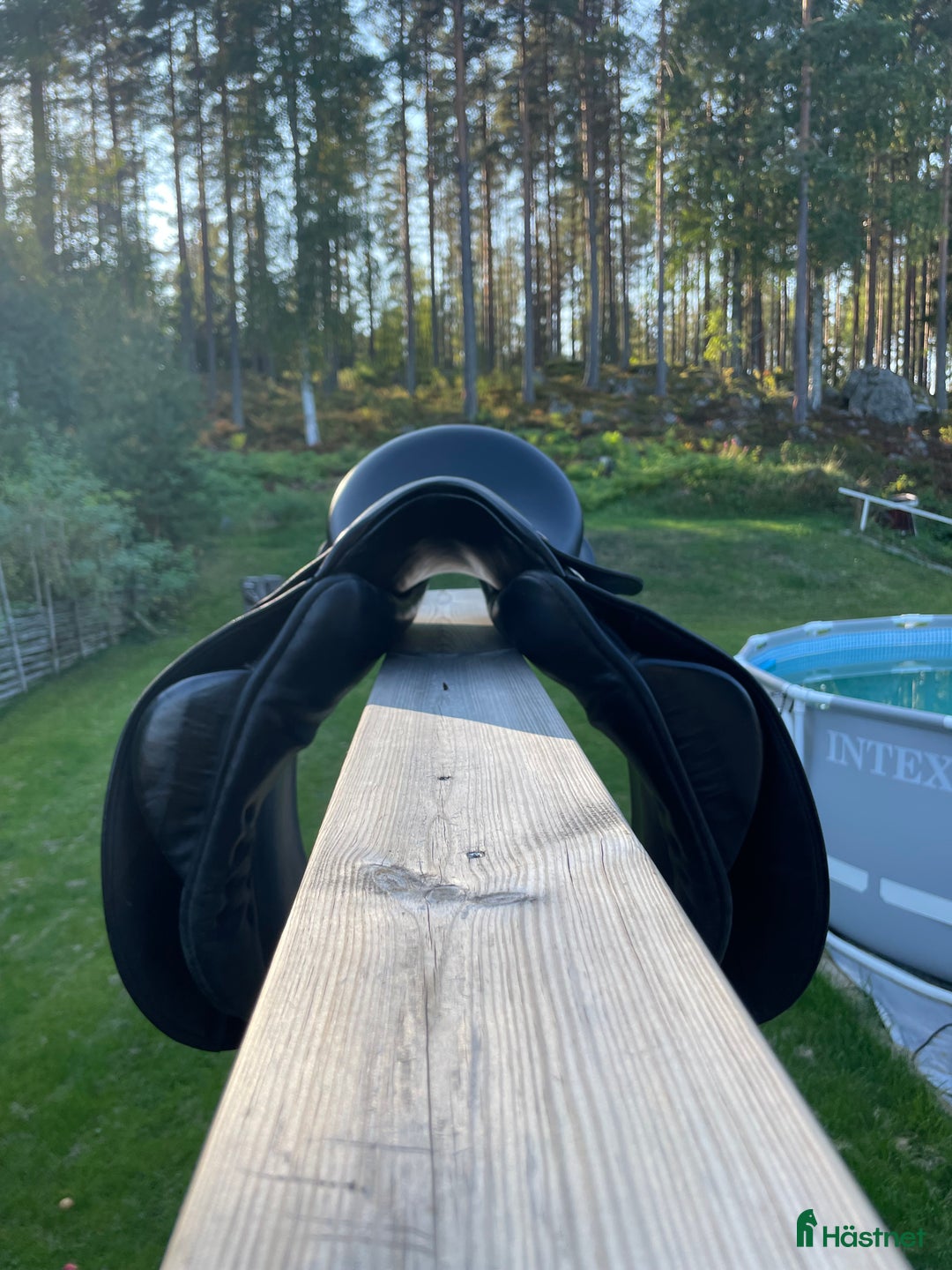 Sadlar hästutrustning till salu: Dressyrsadel säljes i Bergsjö - Annons 4