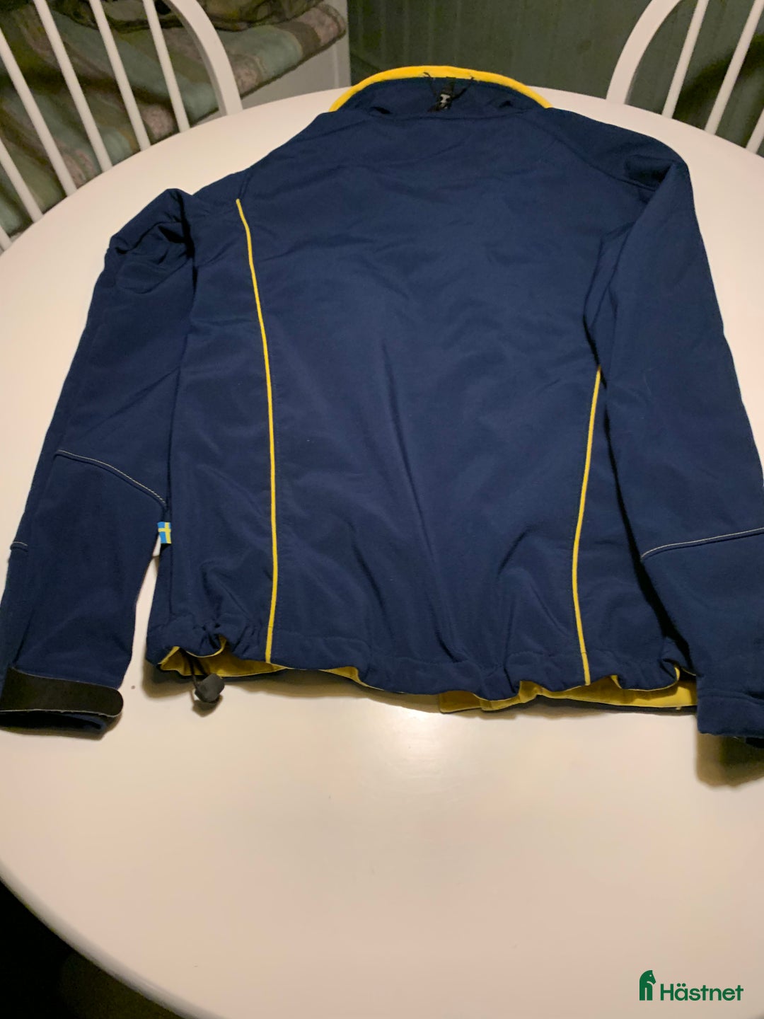 Jackor & Kavajer ryttarutrustning till salu: Svensk ridsport Jacka i Åshammar - Annons 2