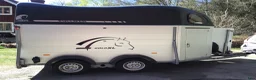 Hästtransporter  fordon & transport till salu: Rymlig och stabil transport - Annons 10