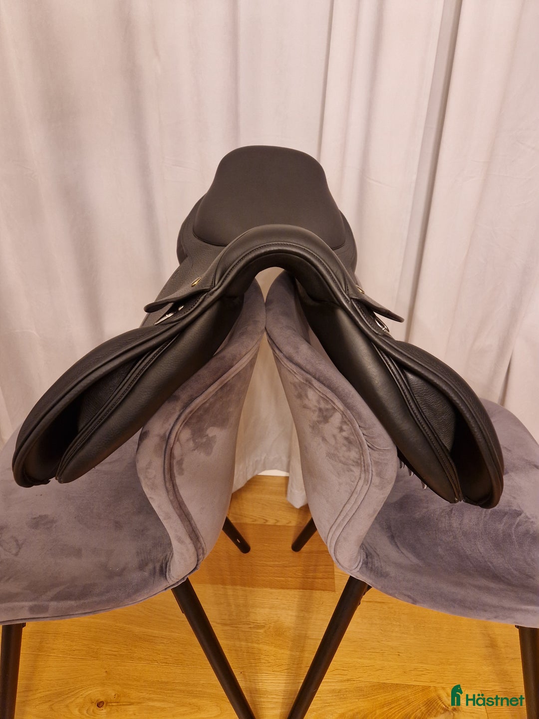 Sadlar hästutrustning till salu: Ordo Equester Fortuna 15,5 i Linköping - Annons 4