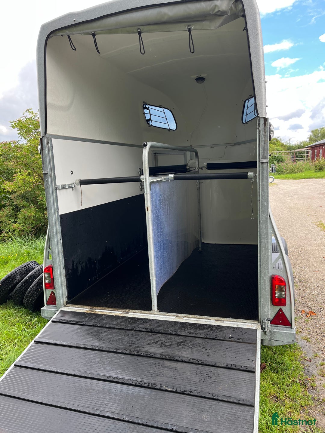 Hästtransporter  fordon & transport till salu: Hästsläpp från Sirius i Staffanstorp - Annons 5