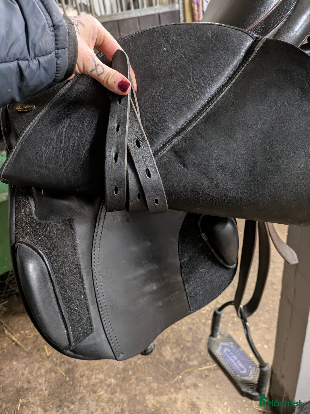 Sadlar hästutrustning till salu: Santa Cruz Sabine 16,5 i Åkersberga - Annons 4