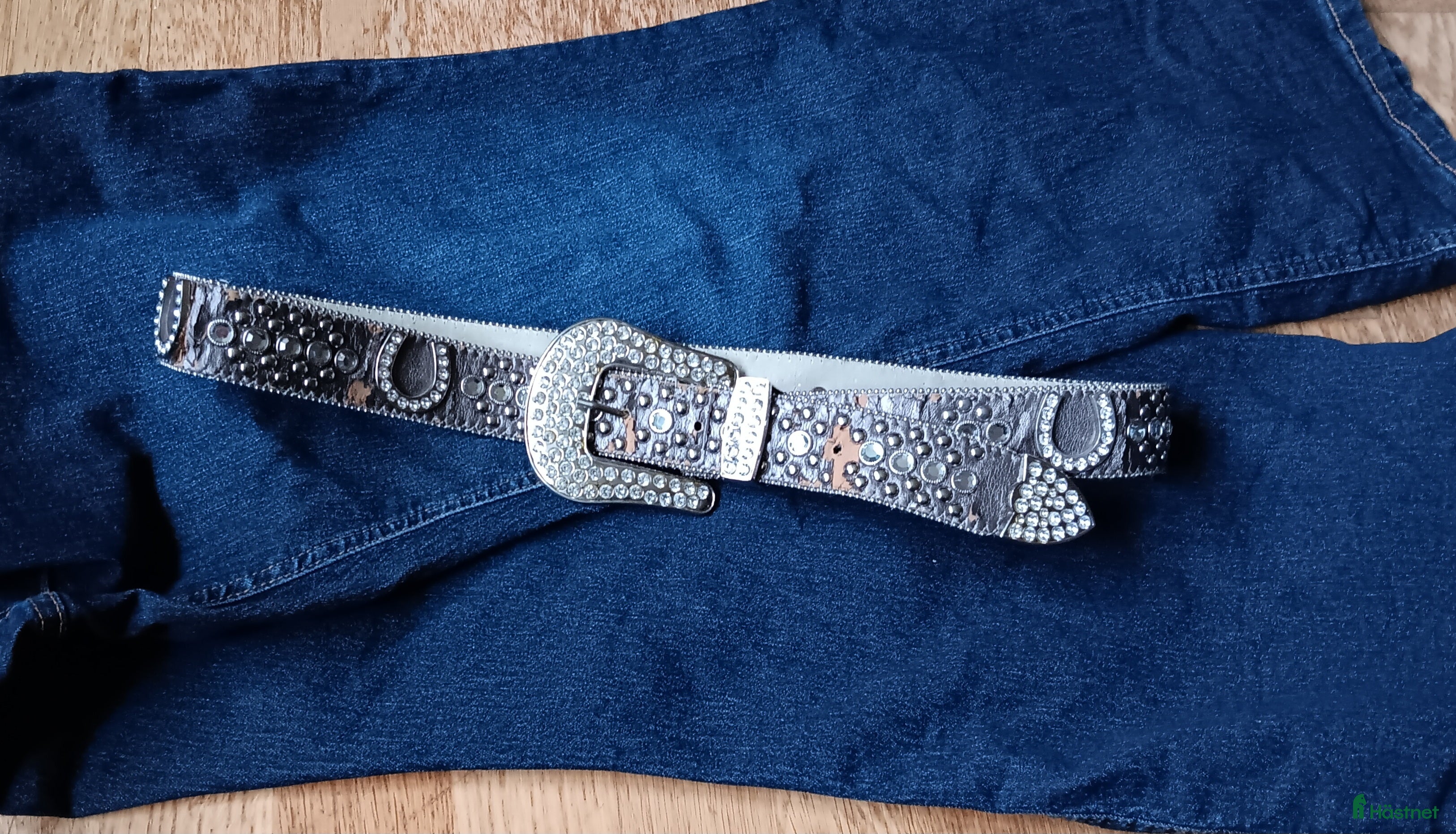 Övrigt Ridkläder ryttarutrustning till salu: Western Showbälte läder i Råda - Annons 24