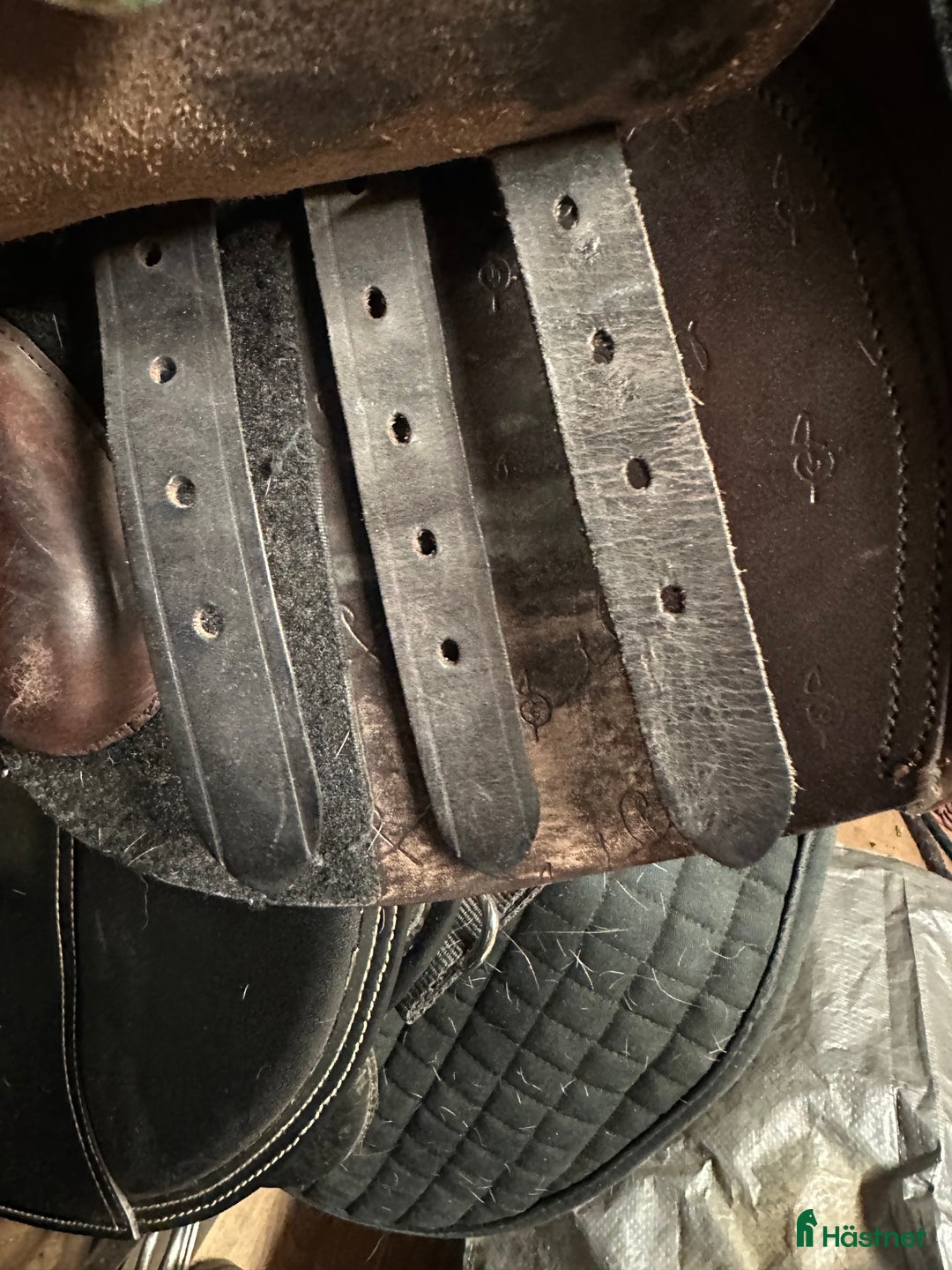 Sadlar hästutrustning till salu: Jätte fin ponny sadel  i Övertorneå - Annons 4