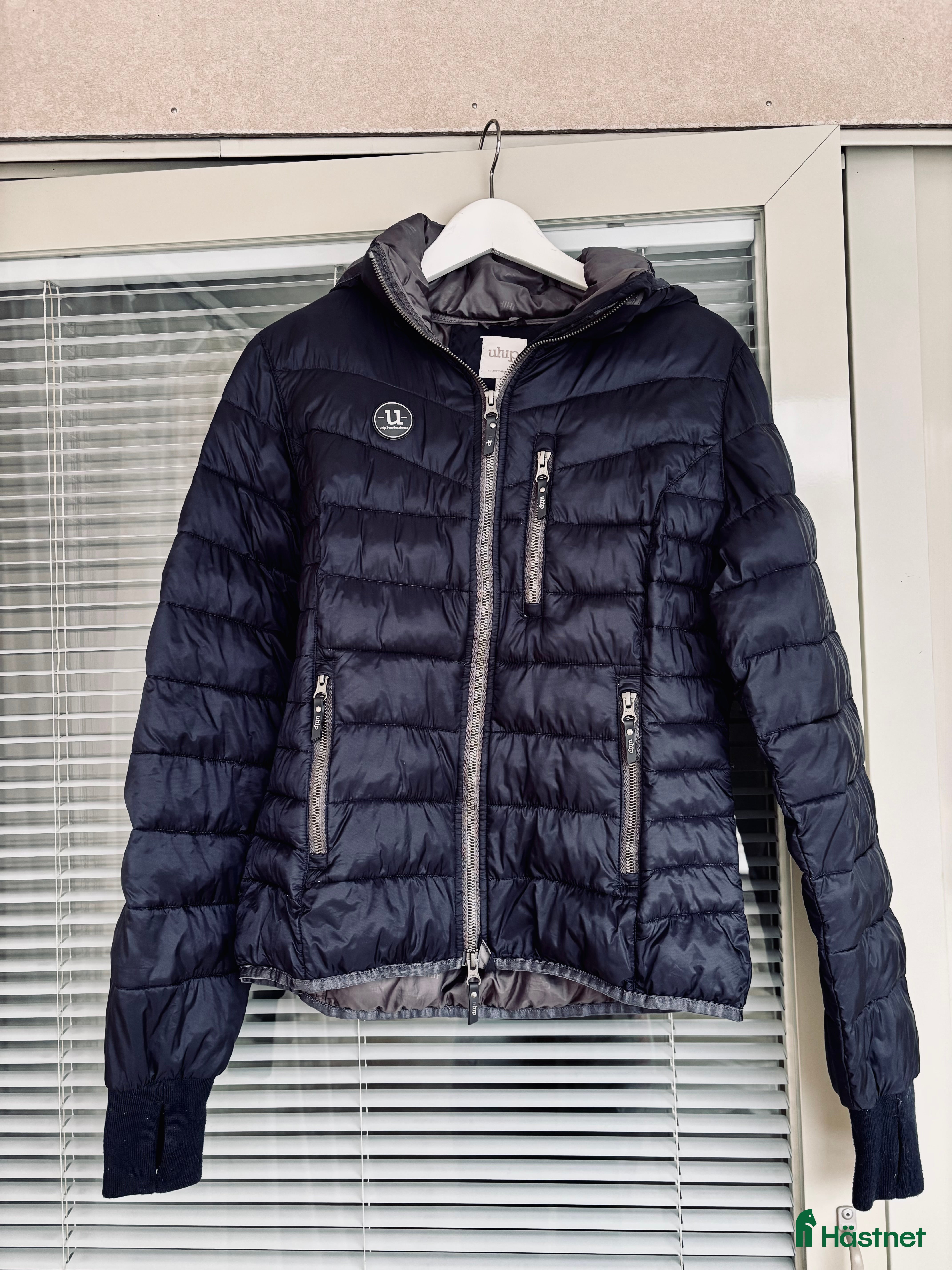 Jackor & Kavajer ryttarutrustning till salu: Uhip ridjacka i Farsta - Annons 3