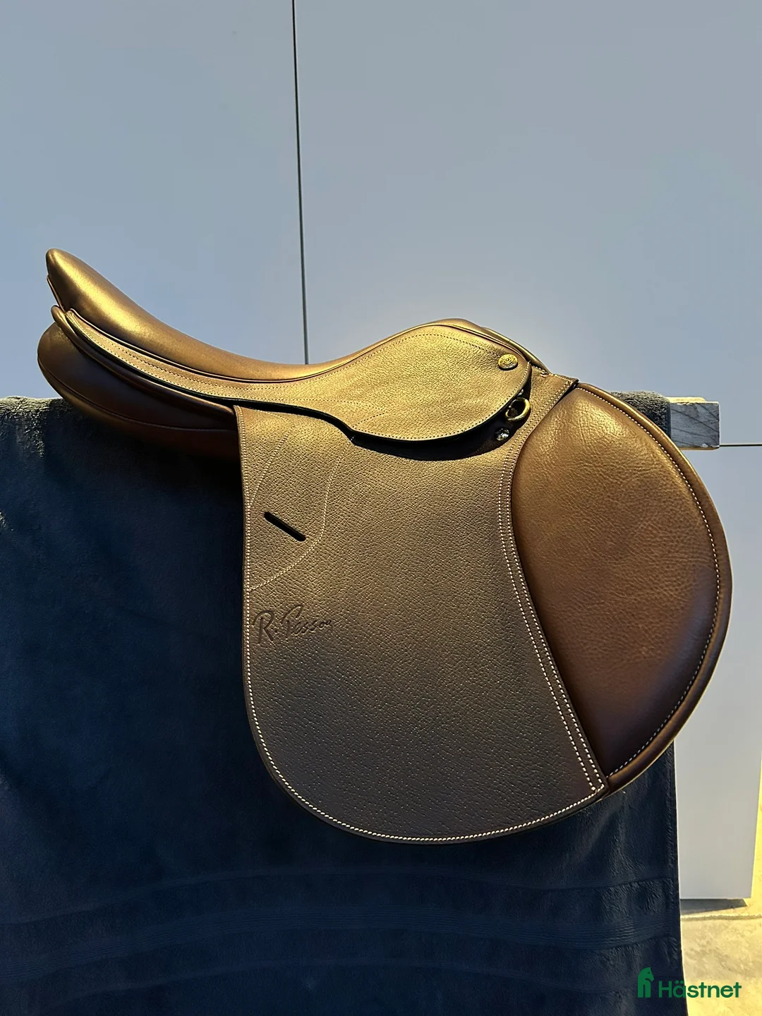 Sadlar hästutrustning till salu: NY Pessoa Gen-X 16” i Mölndal - Annons 1