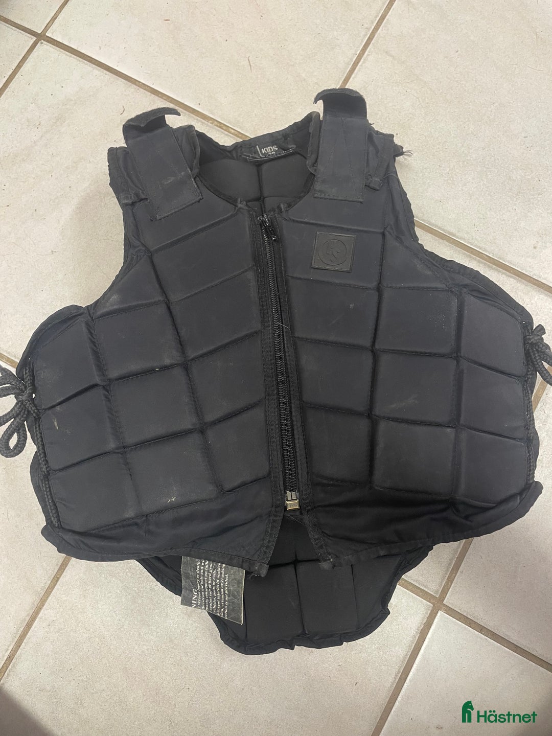 Säkerhetsvästar ryttarutrustning till salu: Säkerhetsväst  i Helsingborg - Annons 1