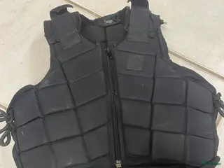 Säkerhetsvästar ryttarutrustning till salu: Säkerhetsväst i Helsingborg - Annons 2