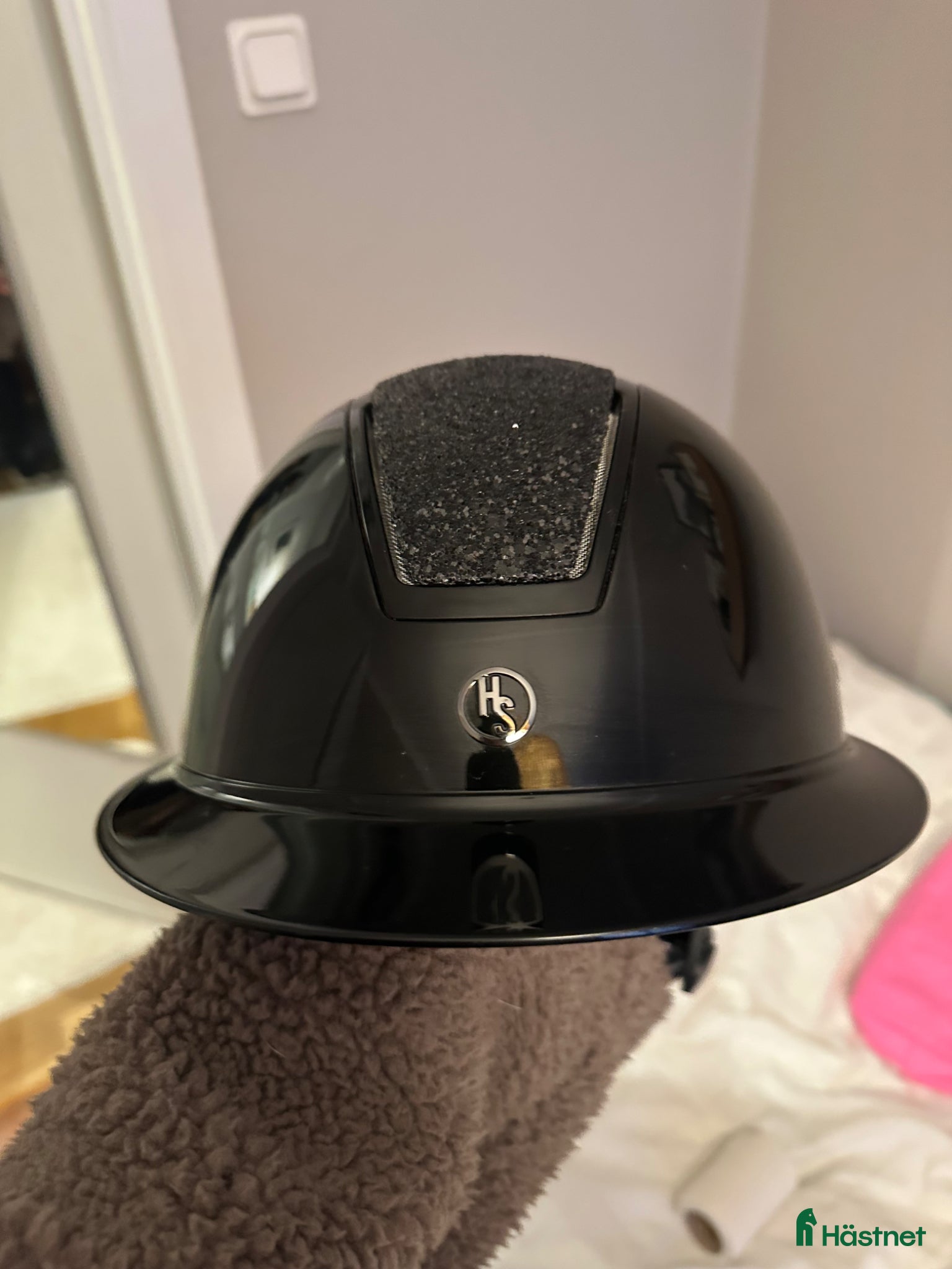 Hjälmar ryttarutrustning till salu: Hansbo sport - Annons 1