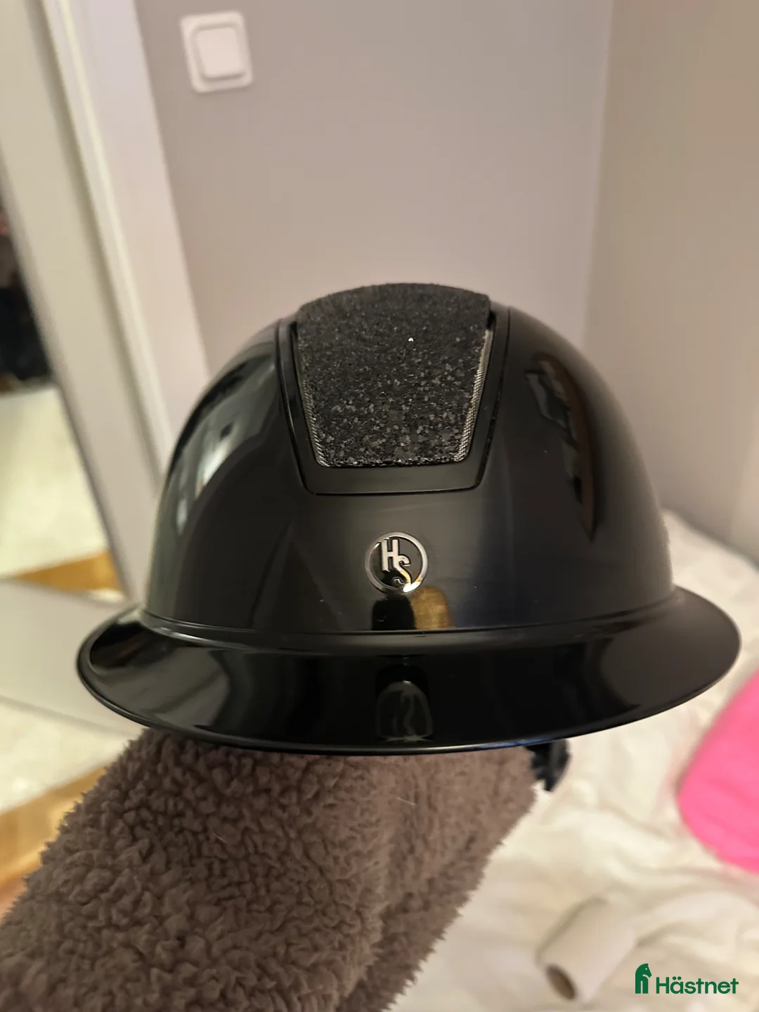 Hjälmar ryttarutrustning till salu: Hansbo sport - Annons 1