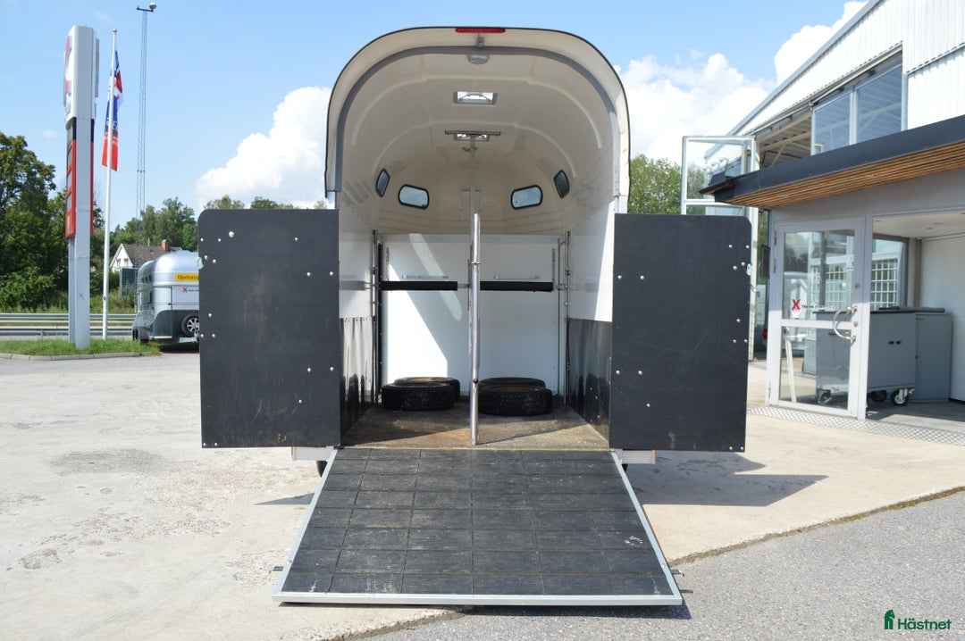 Hästtransporter  fordon & transport till salu: Forzab Futuro 220SEH 2023 1990kg  i Kvicksund - Bild 5