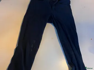 Ridbyxor ryttarutrustning till salu: Begangnade och bra skick CRW Barnridbyxor. - Annons 1