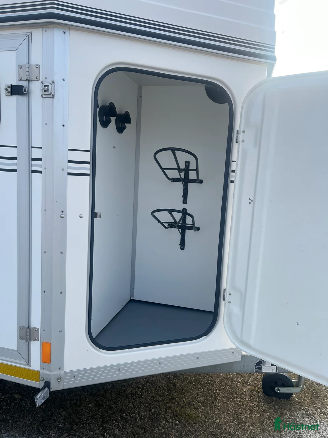 Hästtransporter  fordon & transport till salu: Forzab Cavallo 220SEH Bra skick! i Klippan - Annons 4