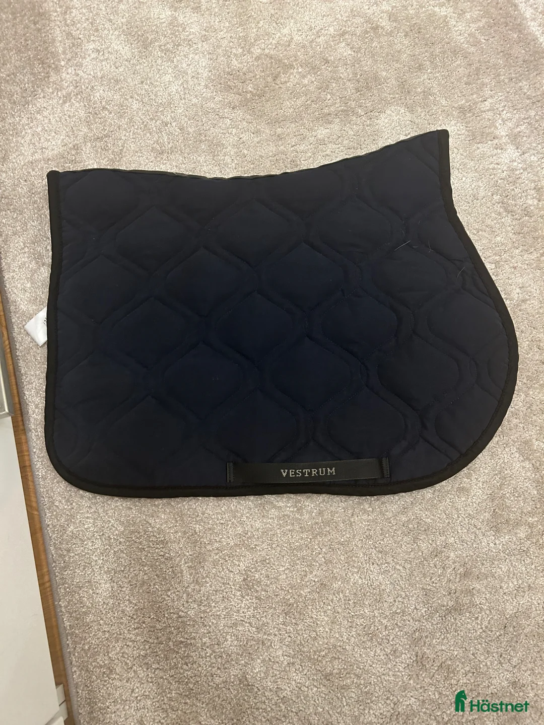 Schabrak & Vojlockar hästutrustning till salu: Marinblått vestrum schabrak  i Stockholm - Annons 2