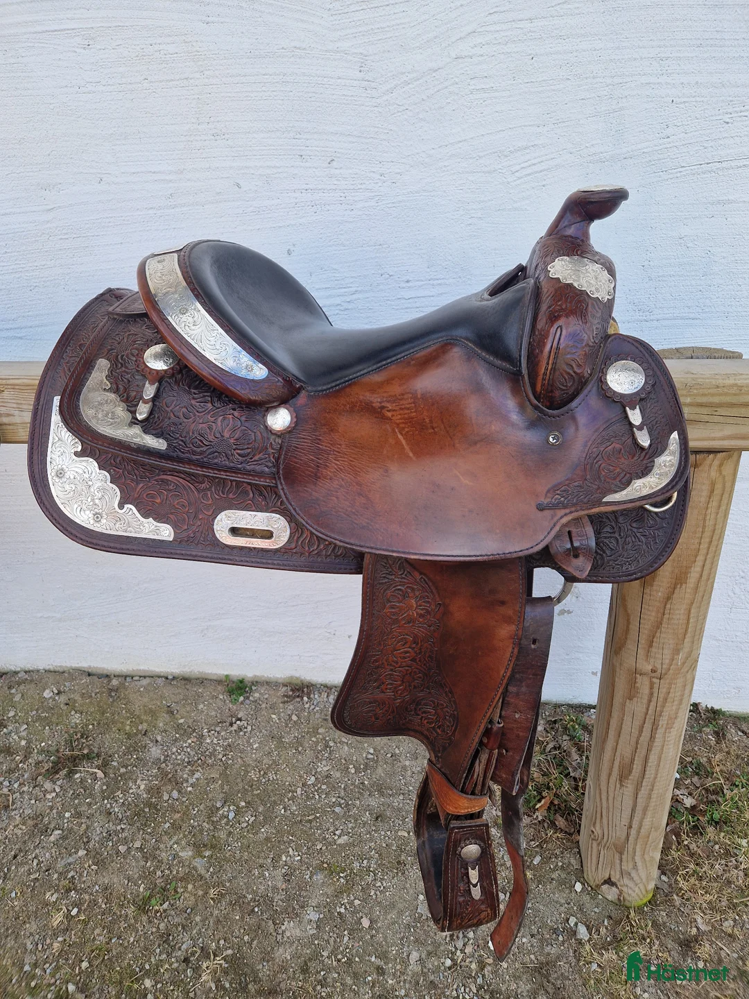 Sadlar hästutrustning till salu: Crates 2319 pleasure/show westernsadel - Annons 2