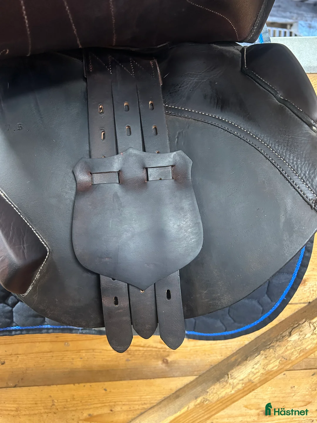 Sadlar hästutrustning till salu: Tatersallsadel i fint skick i Grillby - Annons 4