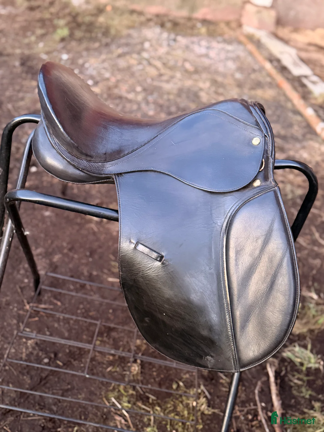 Sadlar hästutrustning till salu: Två sadlar säljs/bytes mot westernsadel i Borås - Annons 4