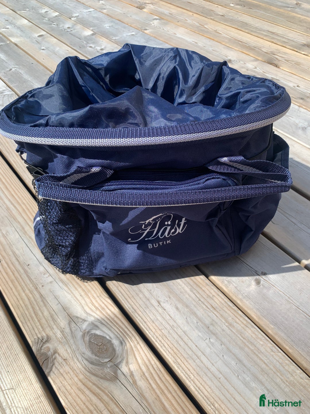 Övrig Hästutrustning hästutrustning till salu: Ryktväska - helt ny i Jönköping - Annons 5