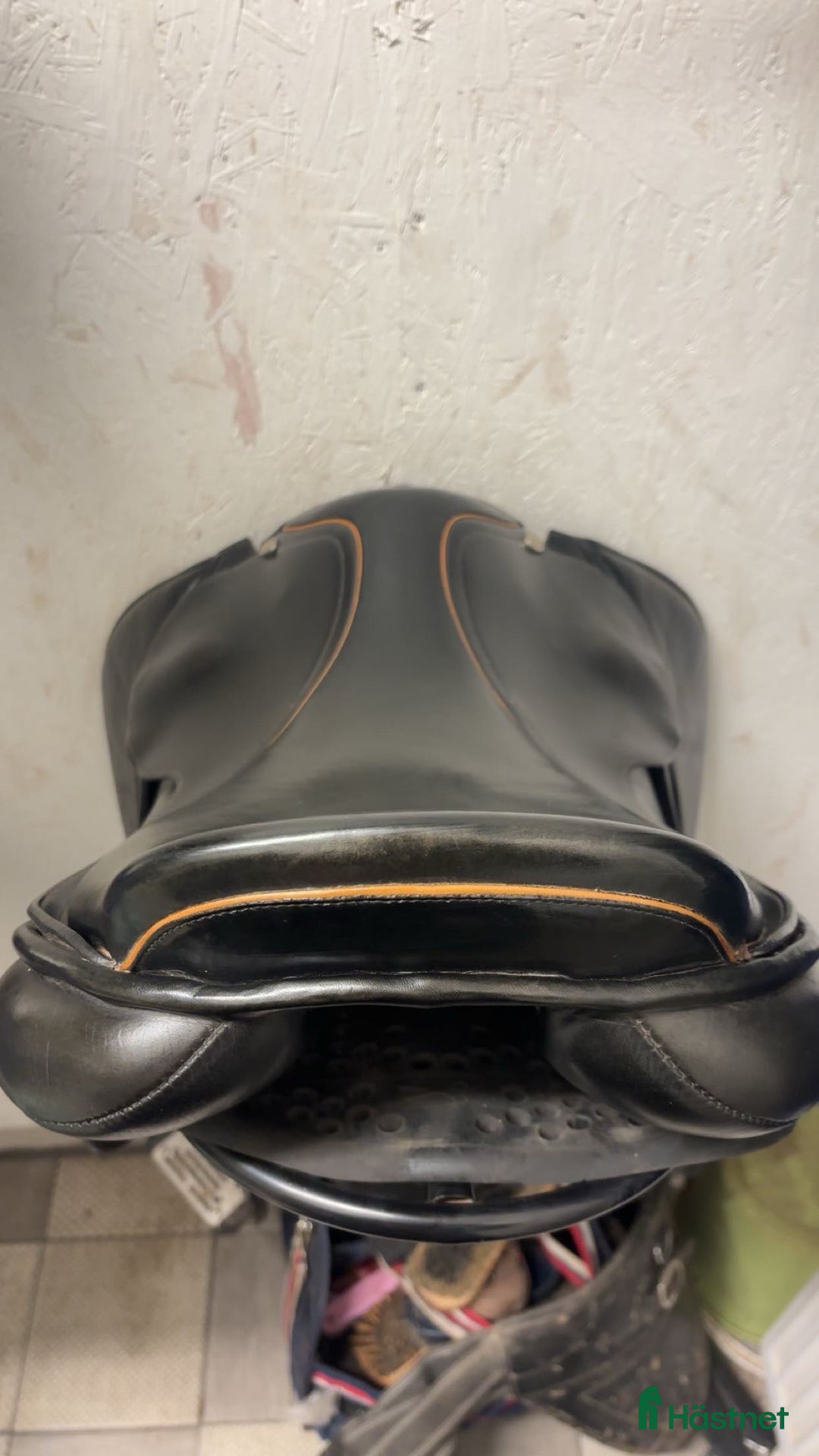 Sadlar hästutrustning till salu: Fin svart Lippo fazzino - Annons 3