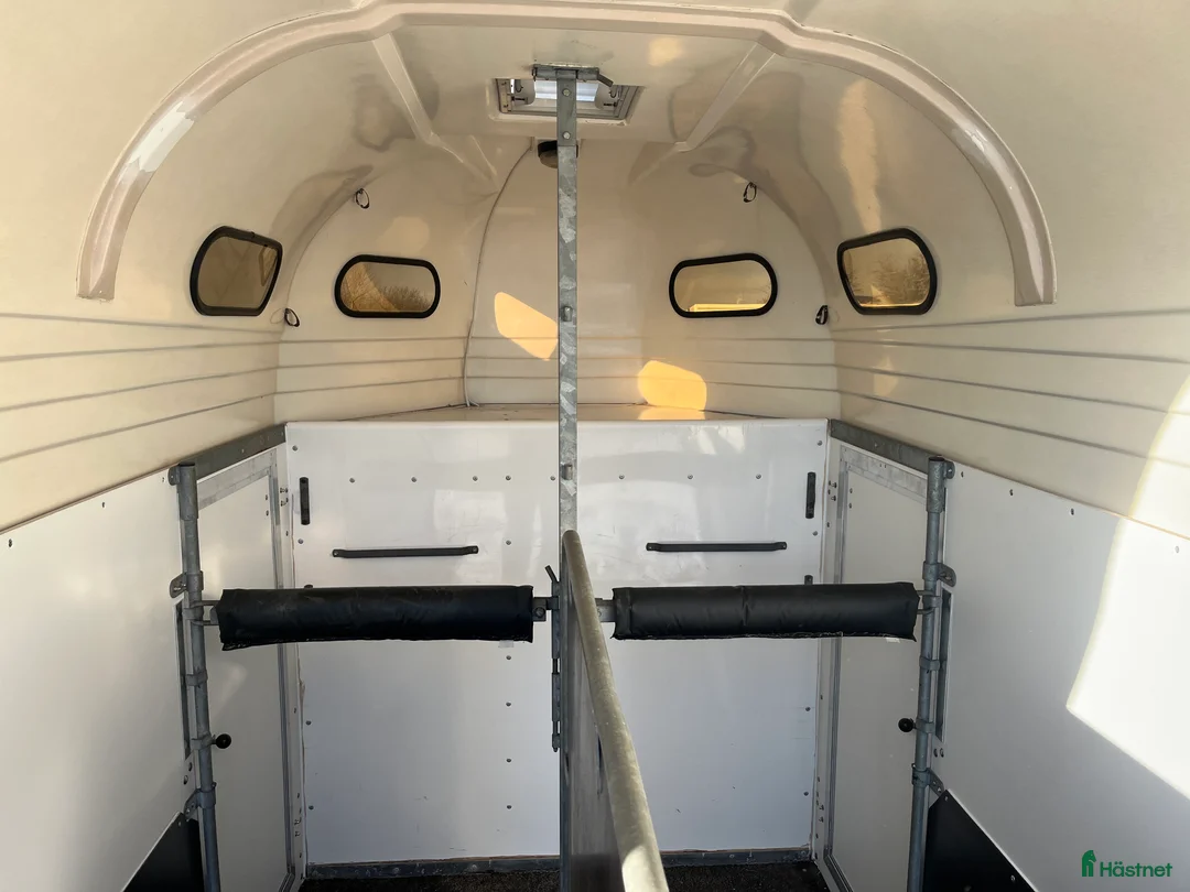 Hästtransporter  fordon & transport till salu: Renoverad Boj Bravo 220SEH i Klippan - Annons 10