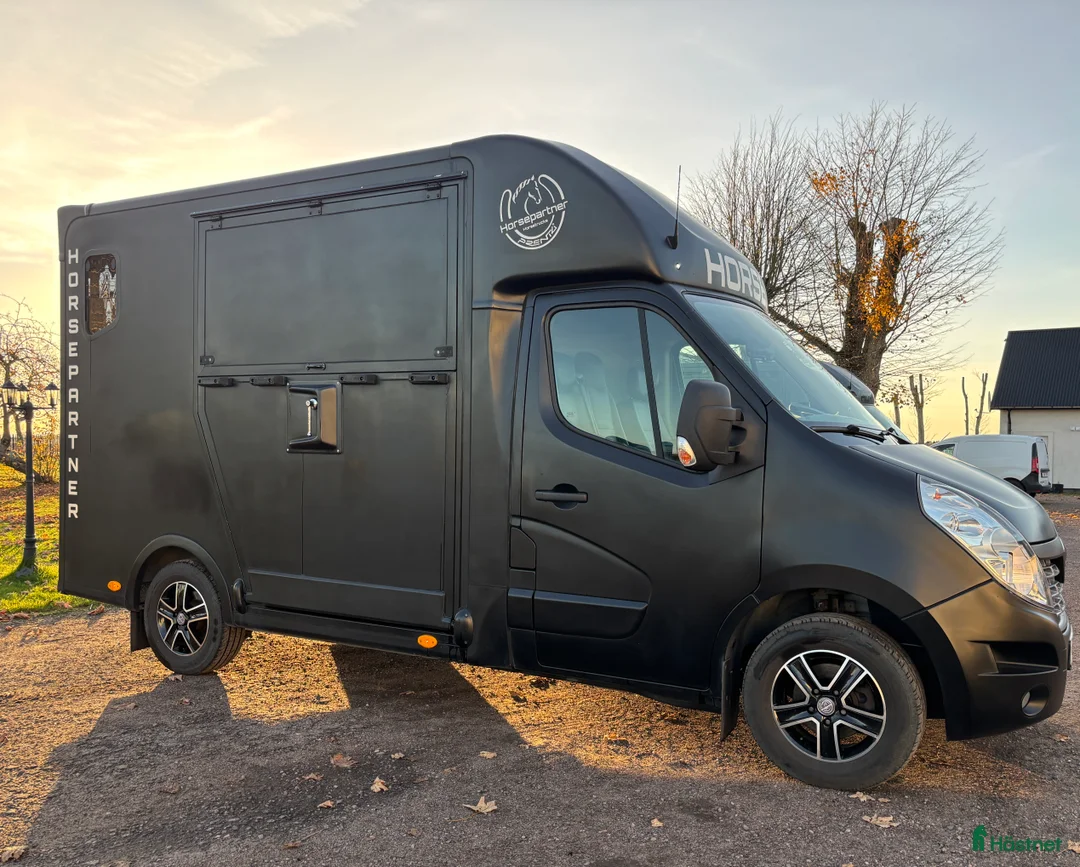Hästlastbilar  fordon & transport till salu: Horsepartner Exclusive hästbil i Laholm - Annons 17