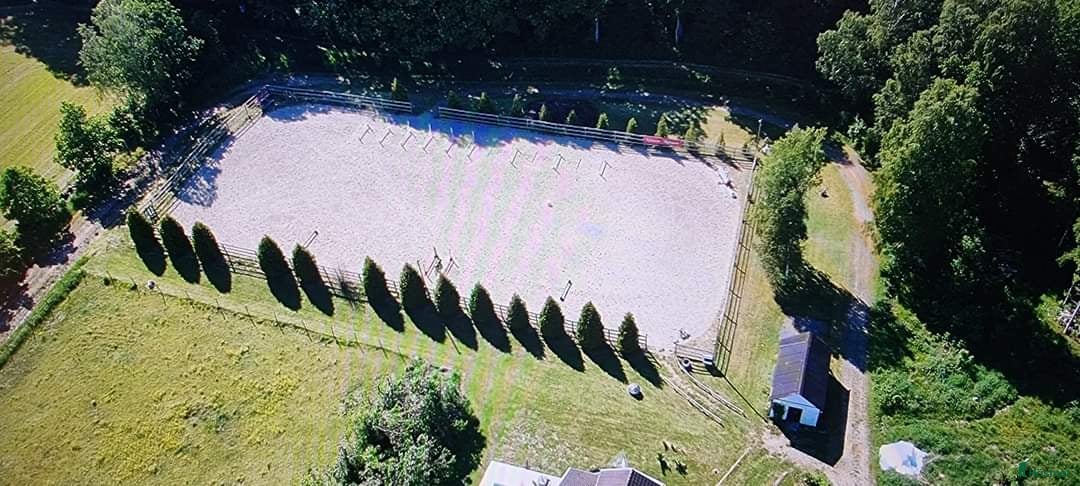  stallplats finnes: Stallplats ledig i Horred i Horred - Annons 1