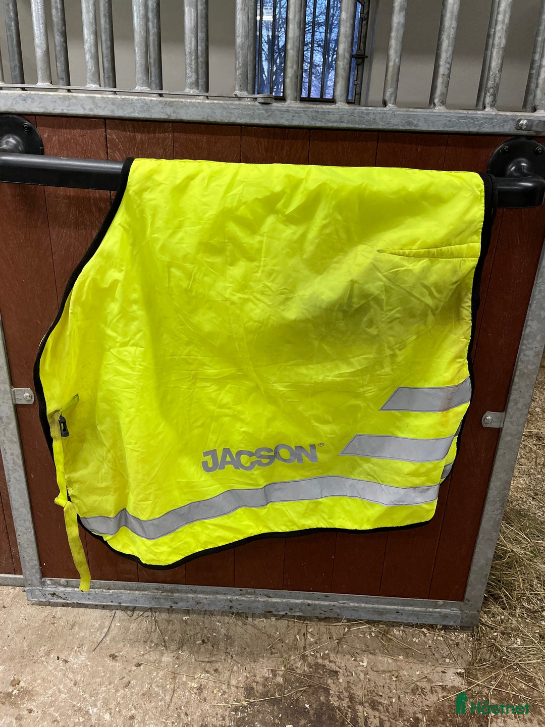 Övrig Hästutrustning hästutrustning till salu: Reflextäcken shires och jacson  i Årsunda - Annons 2