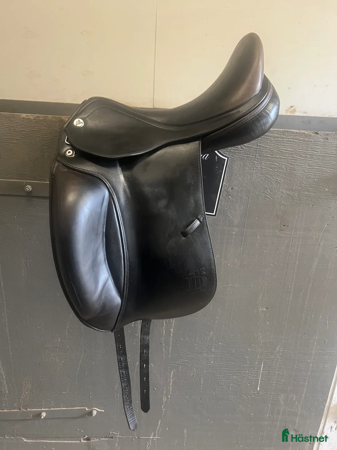 Sadlar hästutrustning till salu: Prestige D1 i Eskilstuna - Annons 1