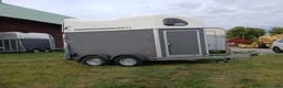 Hästtransporter  fordon & transport till salu: Hästtransport - Annons 1