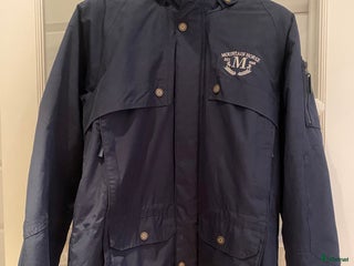 Jackor & Kavajer ryttarutrustning till salu: MH jacka mörkblå stl S i Enköping - Annons 5