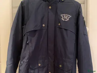 Jackor & Kavajer ryttarutrustning till salu: MH jacka mörkblå stl S i Enköping - Annons 5
