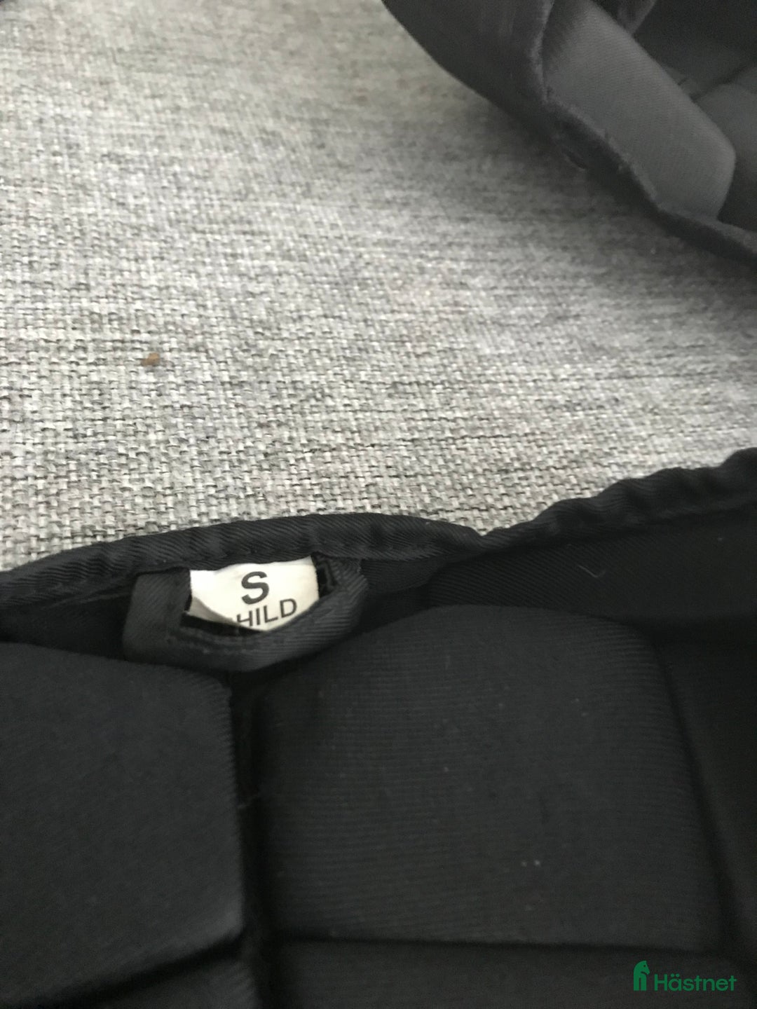 Säkerhetsvästar ryttarutrustning till salu: Säkerhetsväst barn  i Herrljunga - Annons 3