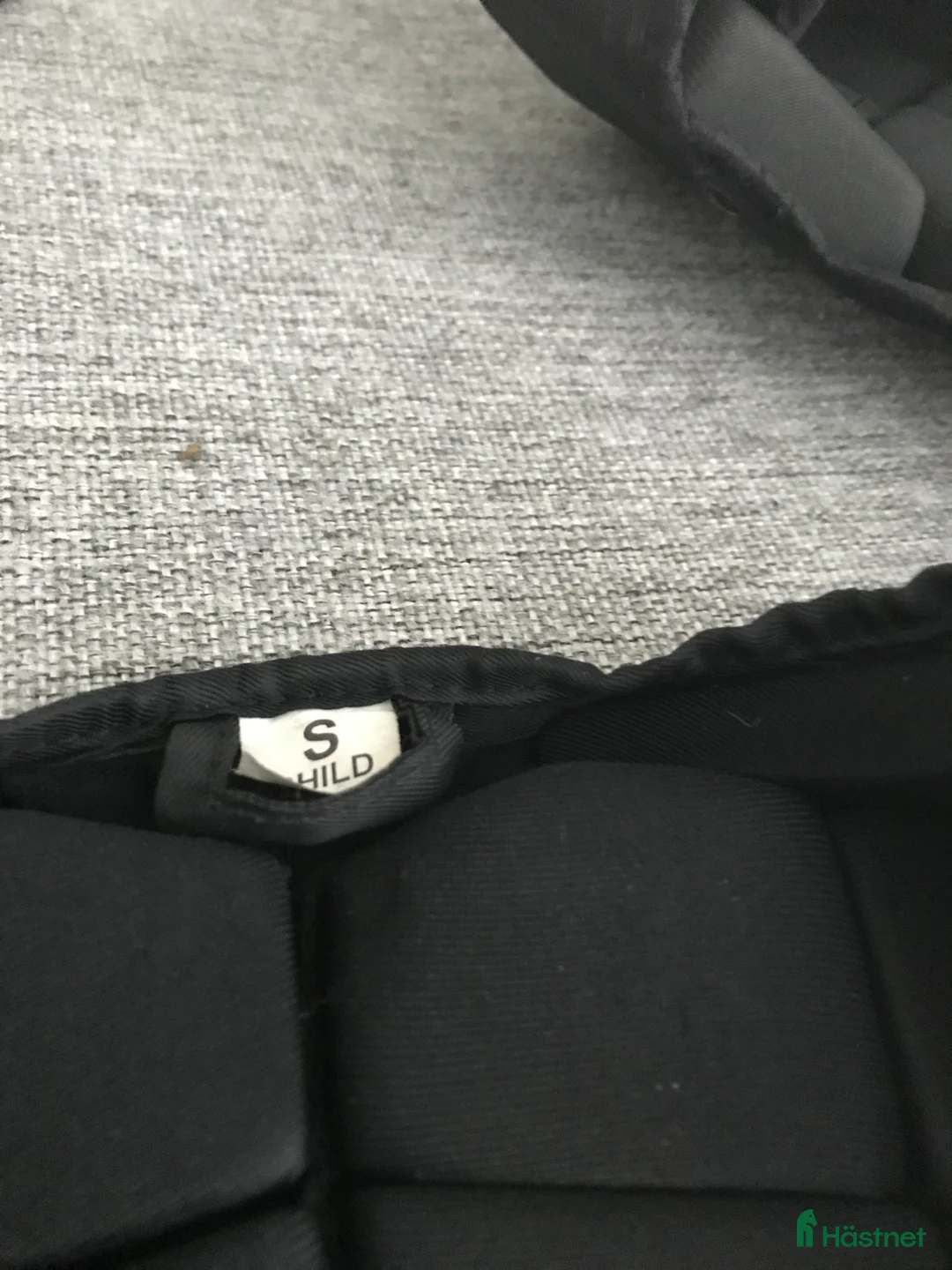 Säkerhetsvästar ryttarutrustning till salu: Säkerhetsväst barn  i Herrljunga - Annons 3