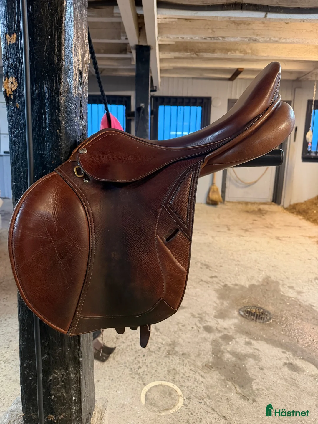 Sadlar hästutrustning till salu: Pessoa Gen X Pro m/w 17,5 - Annons 1