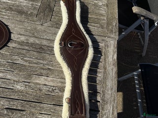 Sadeltillbehör hästutrustning till salu: Kentucky anatomisk fluffgjord 120cm i Kungälv - Annons 5