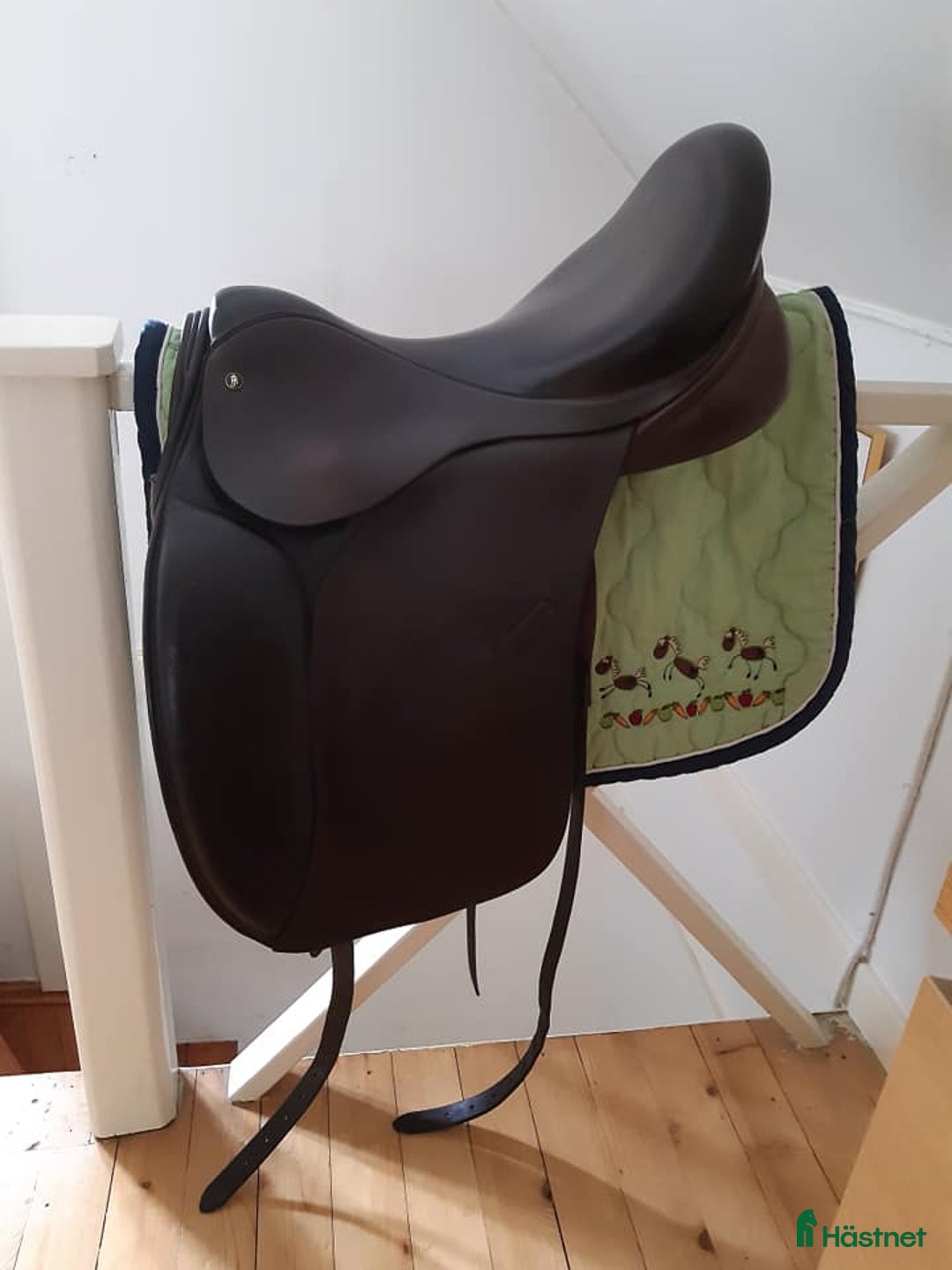 Sadlar hästutrustning till salu: Dressyrsadel 17 i Ödeshög - Annons 3