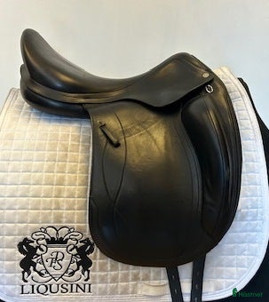 Sadlar hästutrustning till salu: Dressyrsadel Equipe Olympia 18" i Uppsala - Annons 19