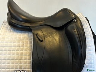 Sadlar hästutrustning till salu: Dressyrsadel Equipe Olympia 18" i Uppsala - Annons 6