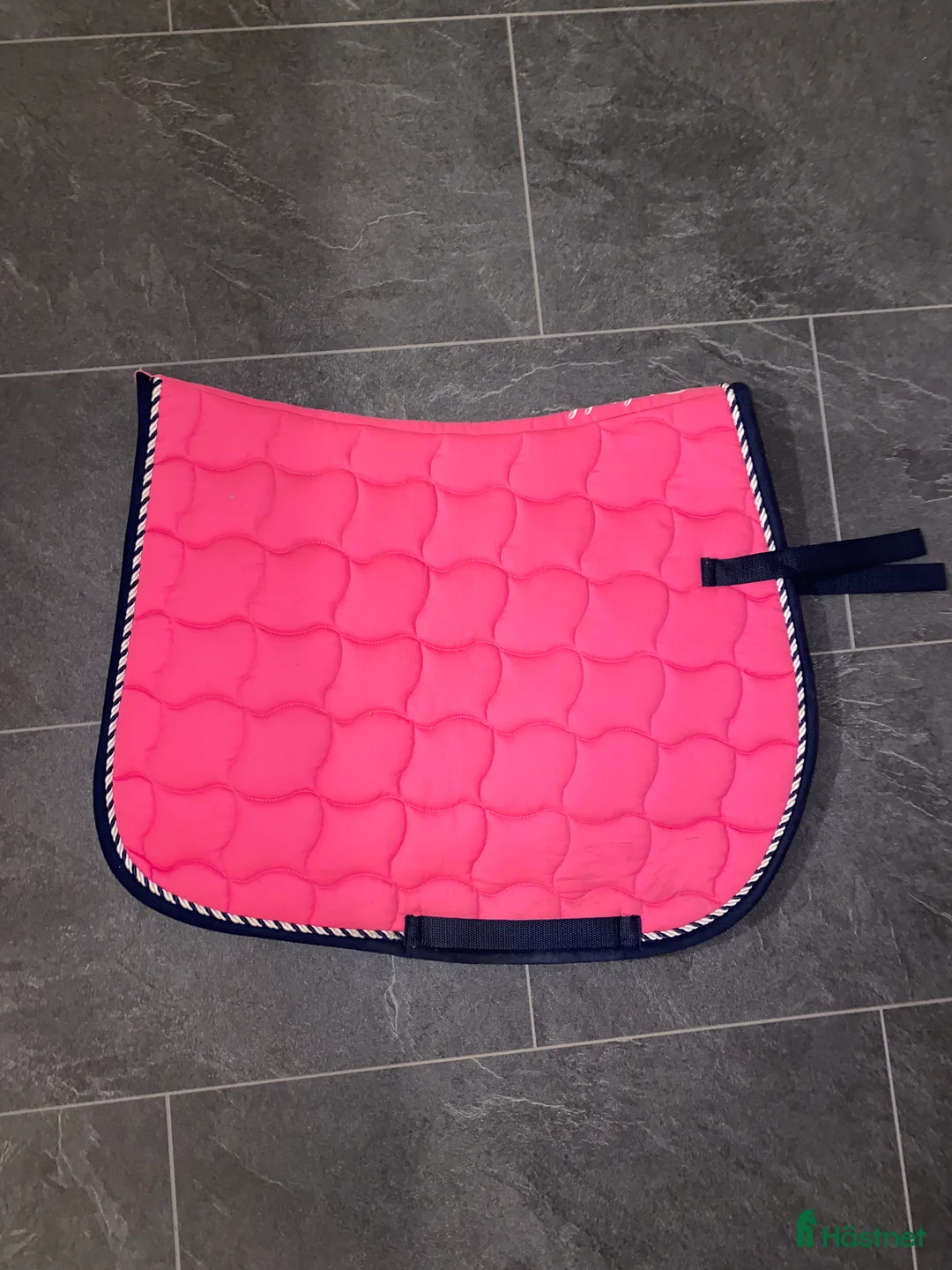 Schabrak & Vojlockar hästutrustning till salu: Fint schabrak från Fairfield, Hööks - Annons 1