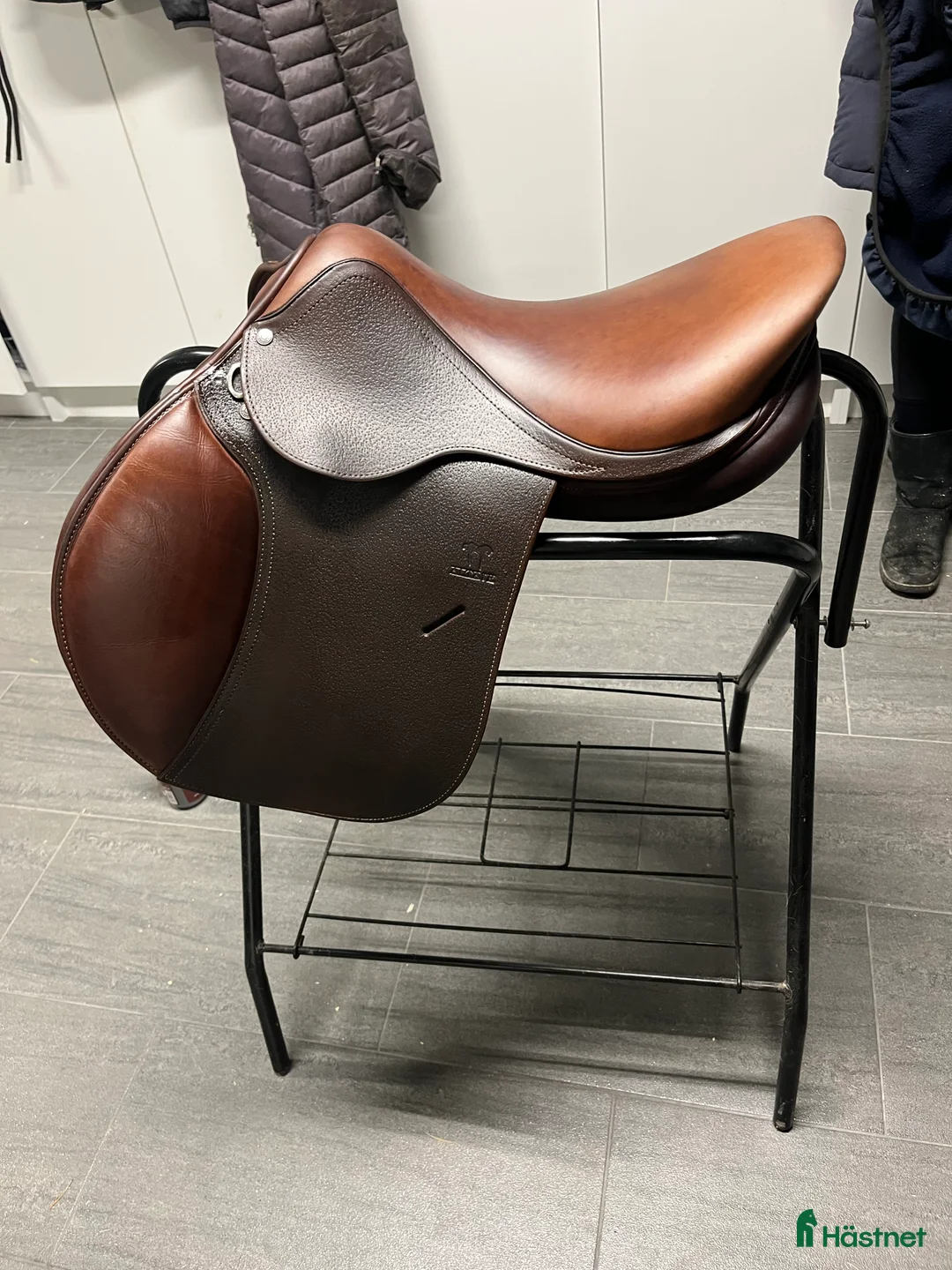 Sadlar hästutrustning till salu: Väldig fin Antares sadel i Djursholm - Annons 1