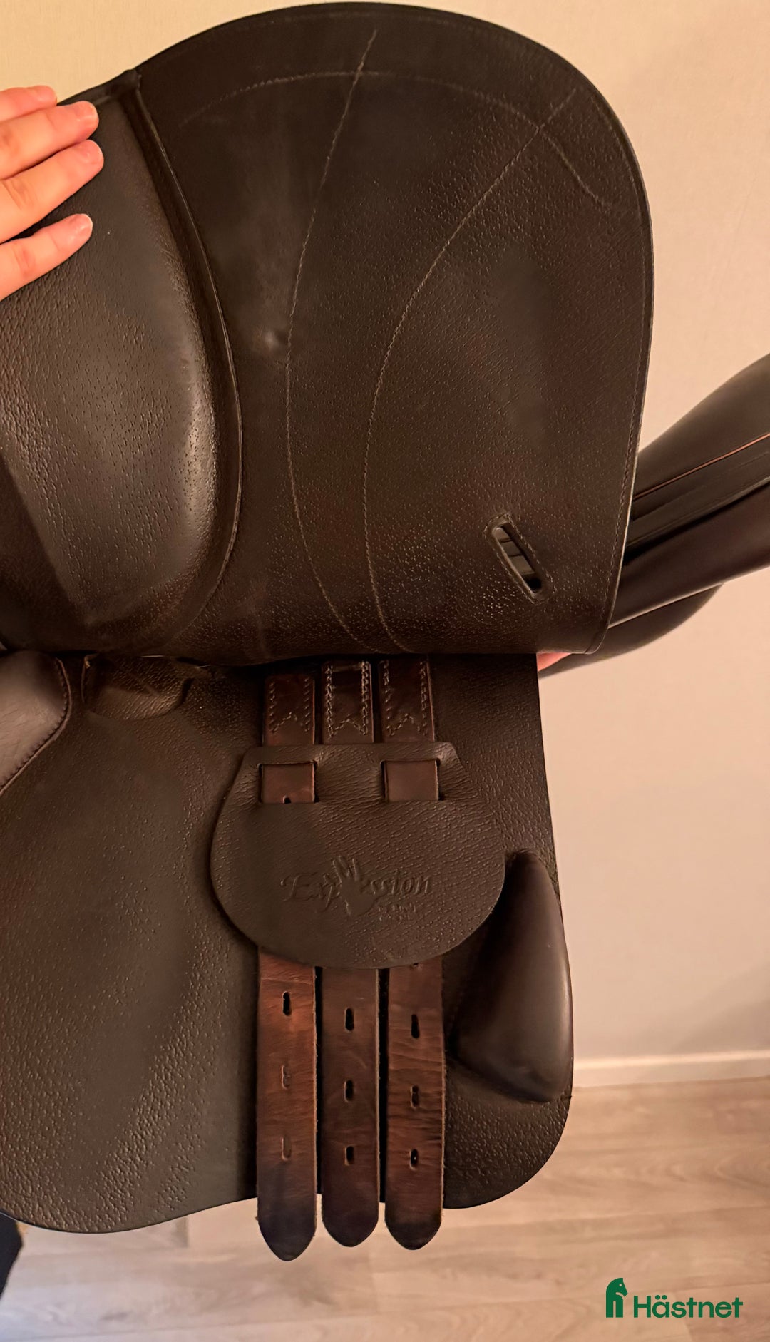 Sadlar hästutrustning till salu: Equipe Expression i Lidköping - Annons 5