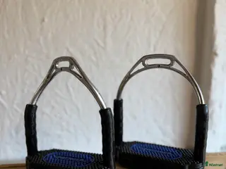 Stigbyglar hästutrustning Sprenger Bow Balance i Söderhamn - Annons 6