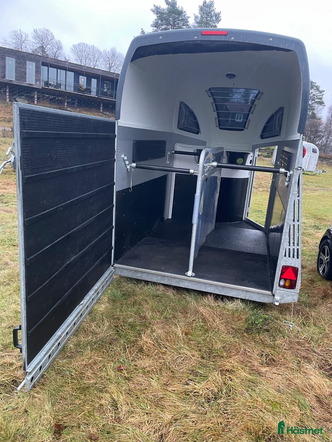 Hästtransporter  fordon & transport till salu: Clear round Alu - Annons 5