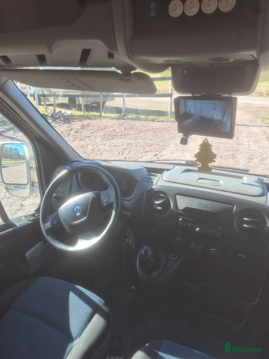 Hästlastbilar  fordon & transport till salu: Renault Master B-kortsbuss 985 kg lastvikt 6sits i Falun - Annons 15