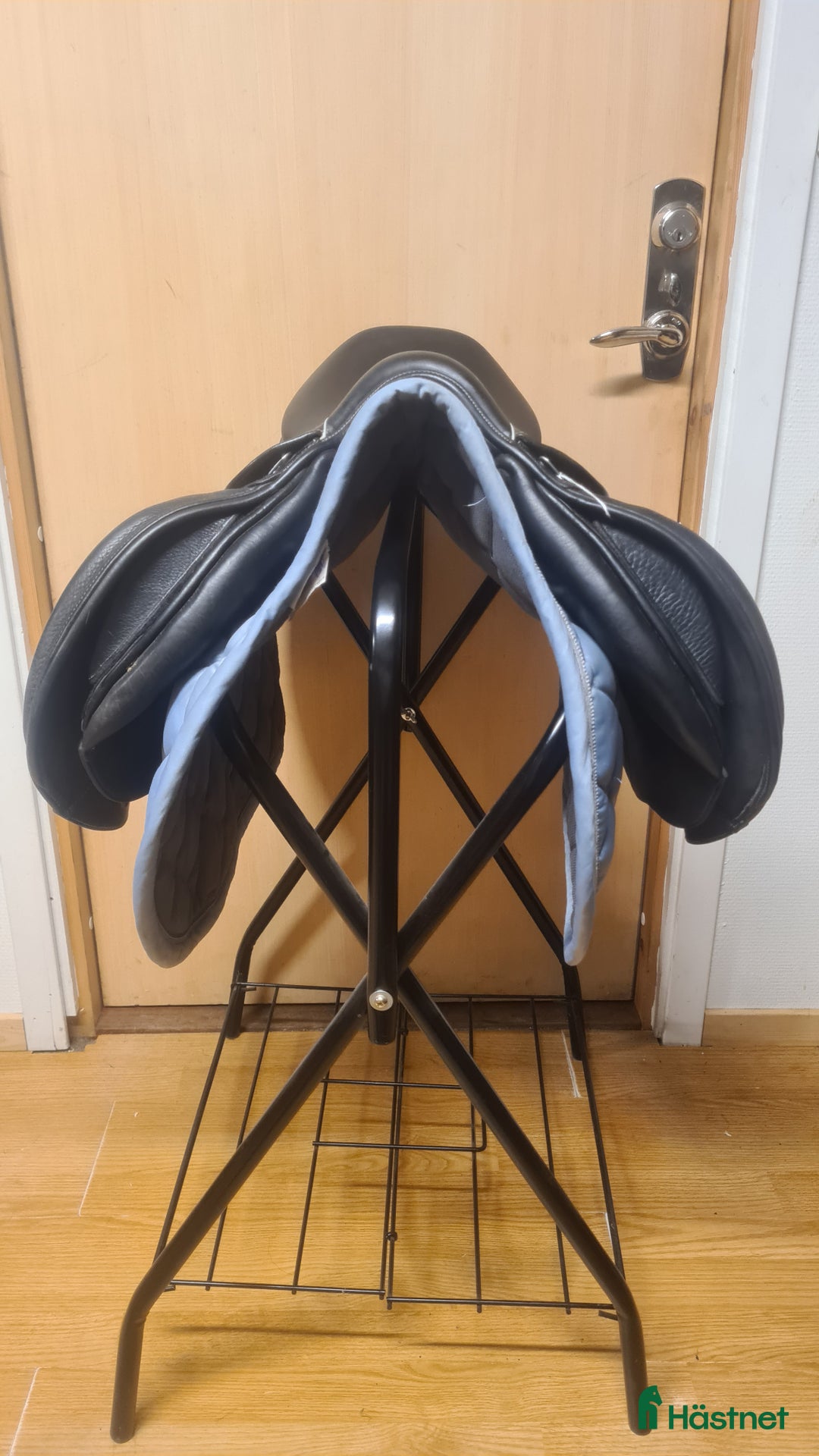 Sadlar hästutrustning till salu: Lippo Enzo i Hamneda - Annons 6