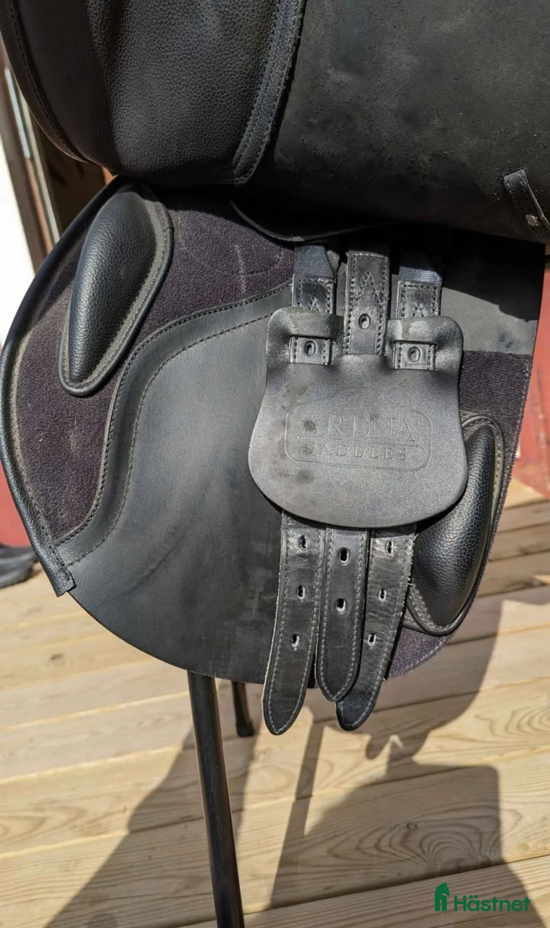Sadlar hästutrustning till salu: Arena hopp 17,5" i Sandviken - Annons 3