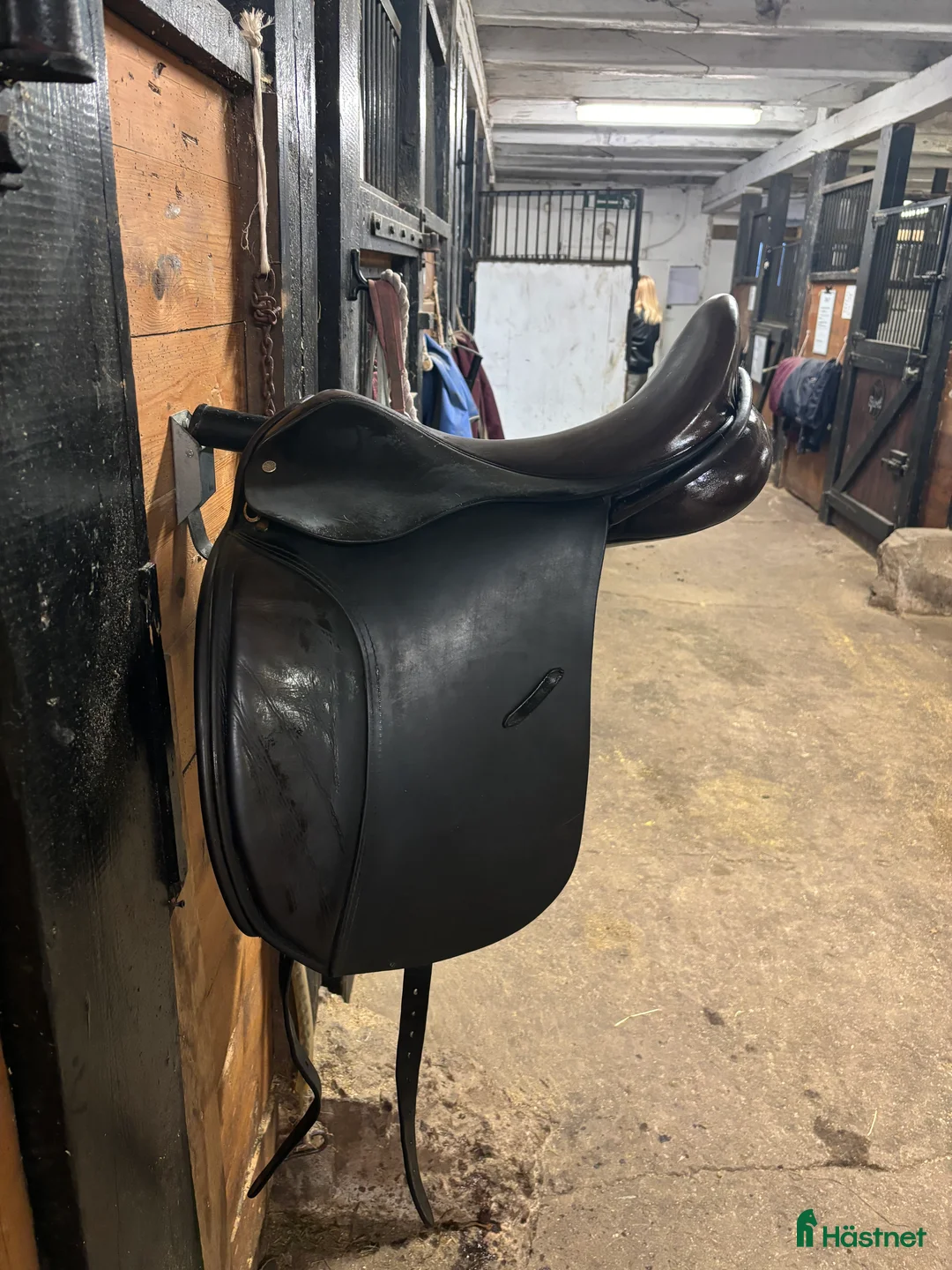 Sadlar hästutrustning till salu: Dressyrsadel Jensen  i Sundbyberg - Annons 1