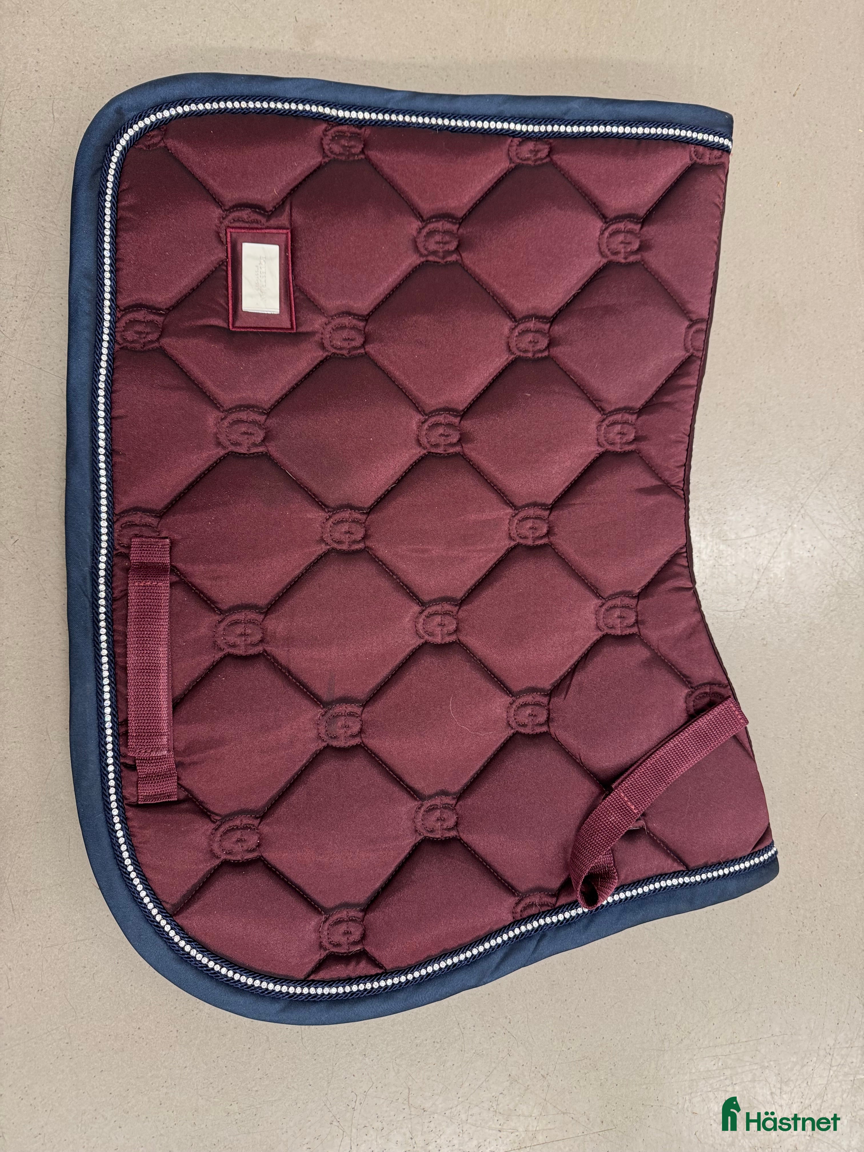 Schabrak & Vojlockar hästutrustning till salu: Equestrian Stockholm schabrak i Torslanda - Annons 10